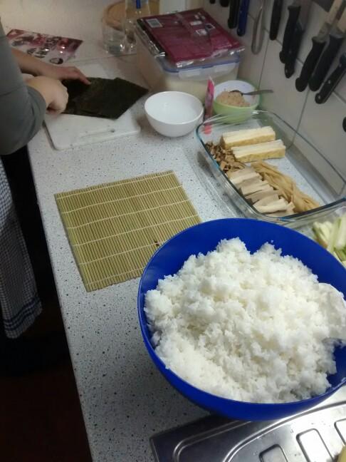 trollcon's tweet photo. Ach ja: the Sushi is no lie! http://t.co/e2HwsjJCuU