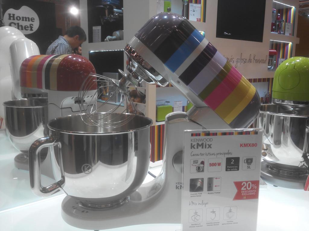 PedacitosdeMaSa's tweet photo. Queridos reyes magos: #MueroDeAmor...@kenwood http://t.co/laJzqXl0QY