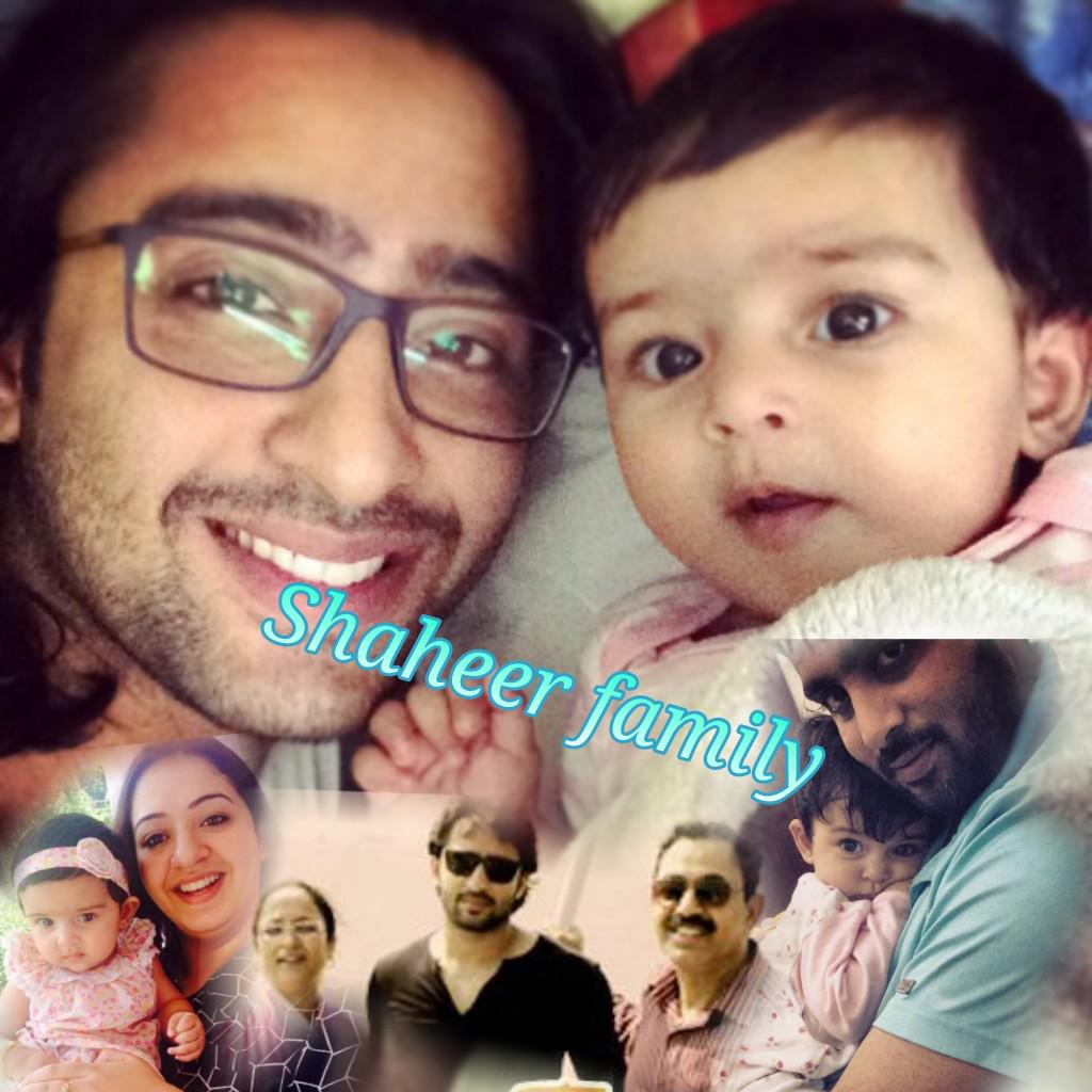 nola12yunita's tweet photo. RT "@NavyaFan_INDO: PIC ~ Our @Shaheer_S shaheer family http://t.co/gujzFp5itJ"