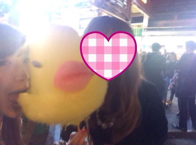 Mioにゃー ぴよぴよぴー ぴよたんのほかにも ハートとかお花とかかわゆいわたあめ いっぱいだったんだけども 日本のお祭りとかでもこゆわたあめ売ってくれたらィィのにねッ わたあめ 台湾 士林市場 ヒヨコ キス チュウ Http T Co