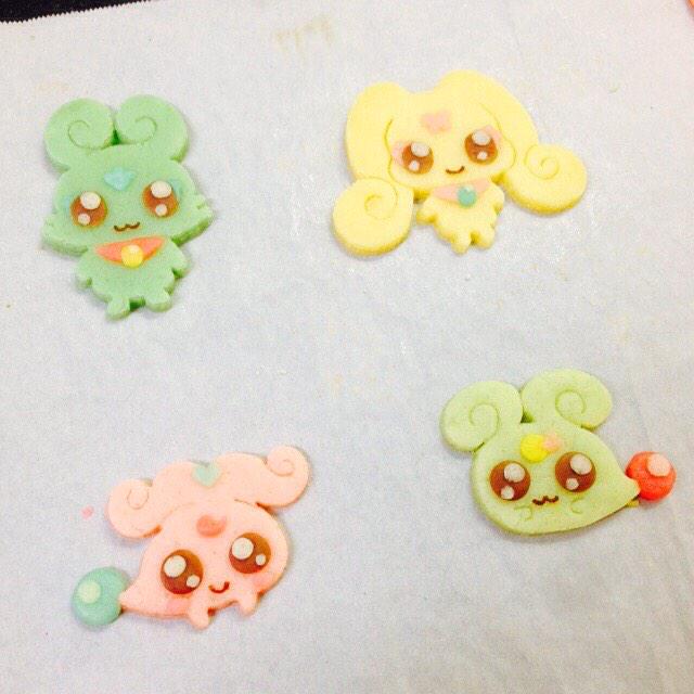 Hanihami オーダーを頂いたクッキーカッターです プリキュアの妖精たちかわいいですね 同じ型を作ってクッキーも焼いてみました 焼く前の方がやっぱりきれい W いろいろなキャラを作るのは楽しいです ˊwˋ Http T Co Q2xmcstzrf