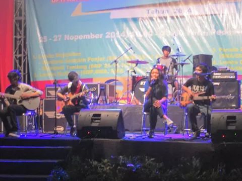 Noisy Switch At Karya Inovatif SMA Kota Denpasar #NoisySwitch