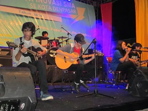 Noisy Switch Band (@noisyswitch) on Twitter photo 