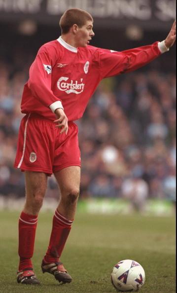 brfootball's tweet photo. Today marks 16 years since Steven Gerrard made his Liverpool debut. http://t.co/EKZvGDPmq4