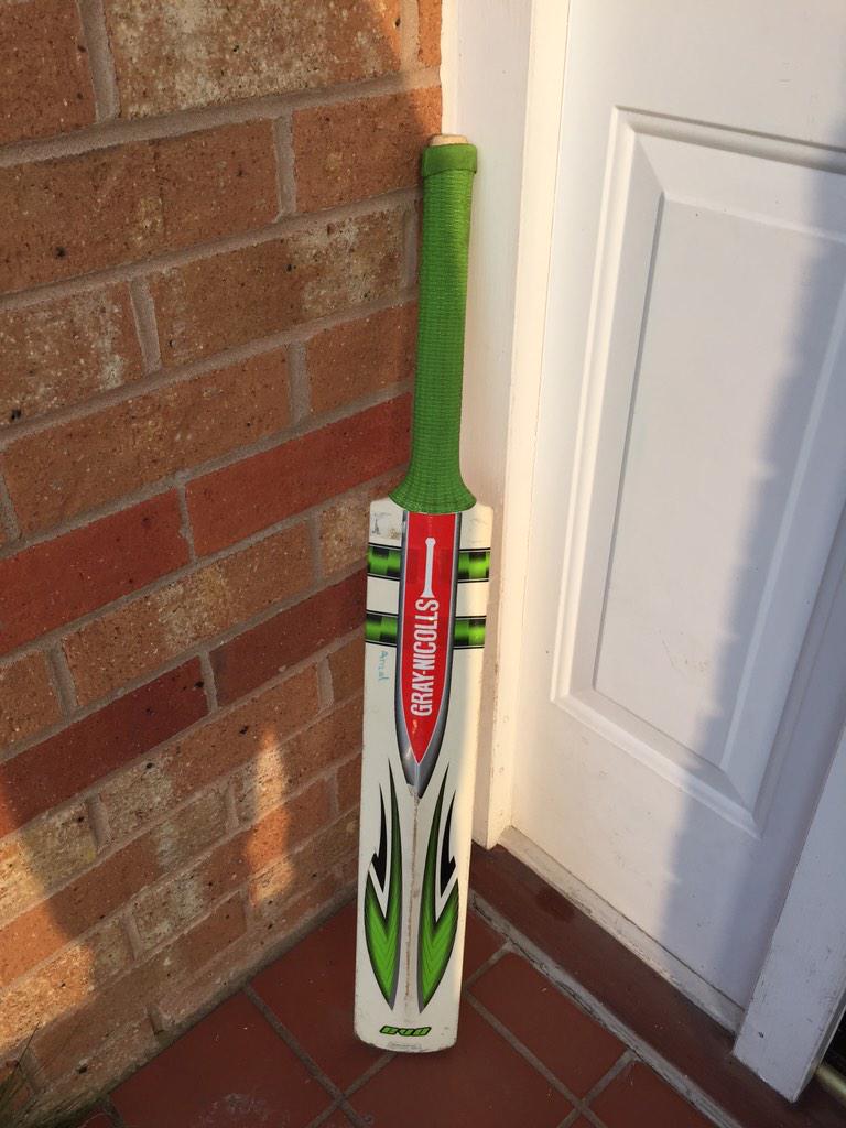 #putoutyourbats #RIPPhilHughes