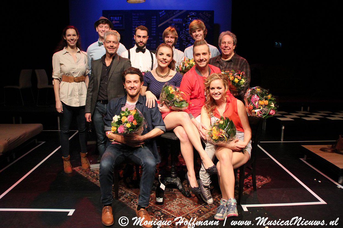 VOOR JE 'T WEET.. is het weer afgelopen. Dit weekend nog 2 shows in @theatermlab dus mis het niet!