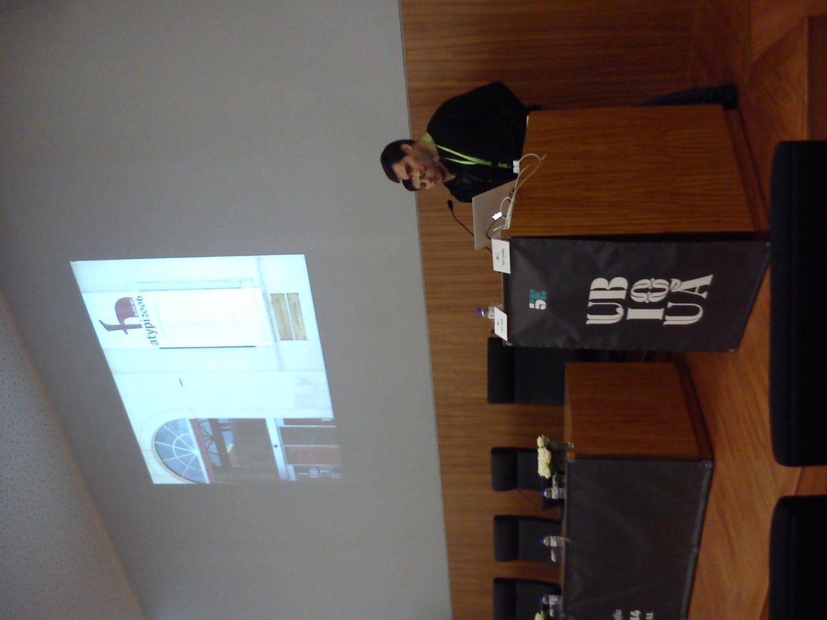 5ET2014's tweet photo. #5ET The portuguese ATypI @pedamado and @vquelhas_t http://t.co/vTKIrOQ5Yf