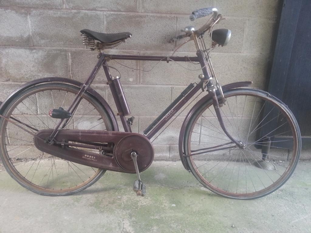 Recycled bike sale 30th Nov Outwood Country Park Radcliffe 10/3pm...lots of preloved bargains to be had