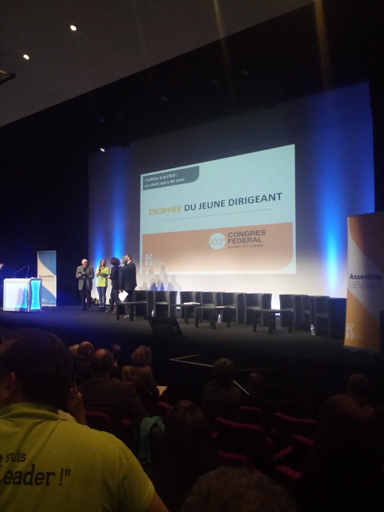 CloeDellaRosa's tweet photo. Remise du Trophée du Jeune Dirigeant de la @LA_FSCF : Emma lauréate 2015 ! #SoLeader #CongrèsFSCF2014 http://t.co/jQjmnI760x
