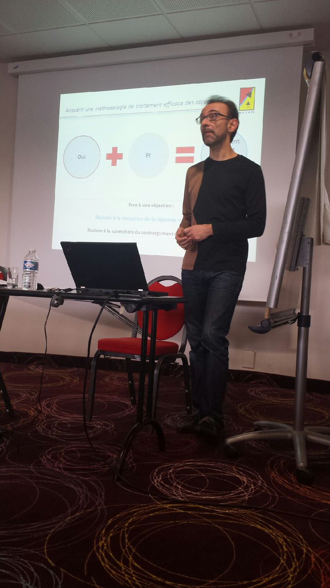 JE_ESCEM's tweet photo. Les pious-pious de @JE_ESCEM en formation avec alten #cnh2014 du sérieux ça @Vi_Schwartz @Antoine_Lor @FahdElhilali http://t.co/onMGptmRi5