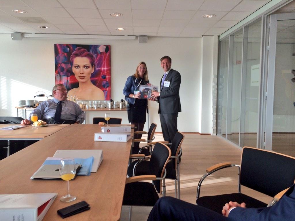 marianneschuurm tweet picture