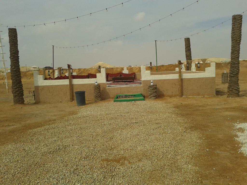 _mujeb31 tweet picture