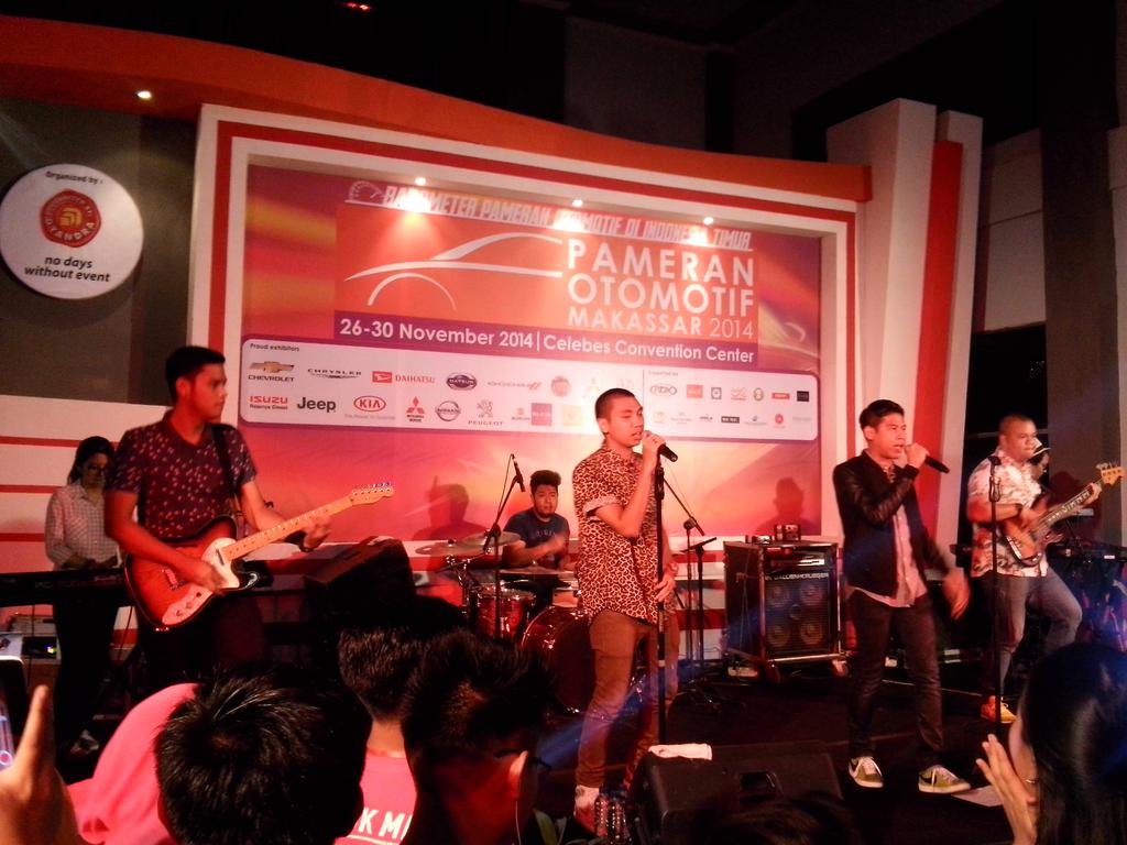 BALLROOM CCC tweet media