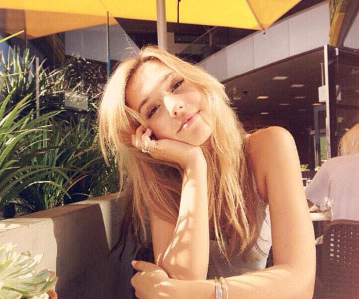 Maddie (@skyscrcper) on Twitter photo 