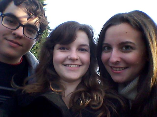 amaiacp95's tweet photo. Explorando por Badajoz :) @NandoLeo10 @lauravr91 http://t.co/PM0si3K45e