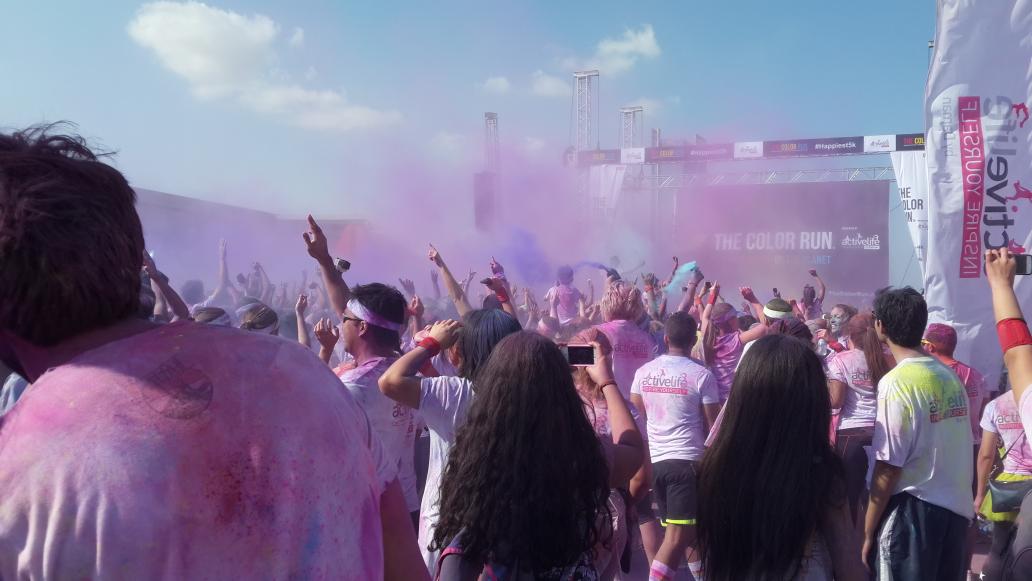 Lubsmm's tweet image. #ColorRunUAE best time everrr