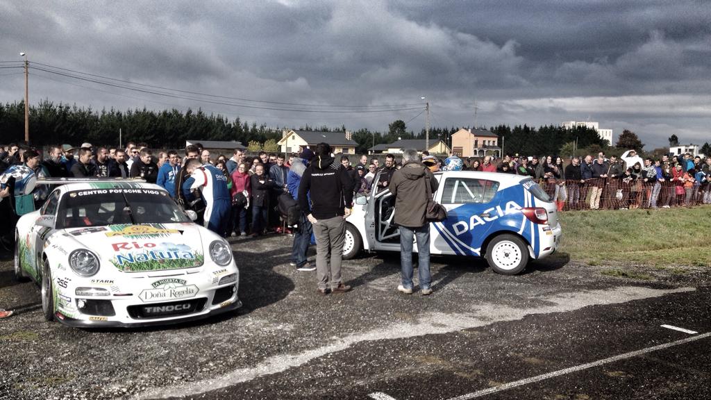 vallejoracing's tweet photo. #RacingDay2014 ... Los duelos continúan ... http://t.co/dyNIT1V2U3