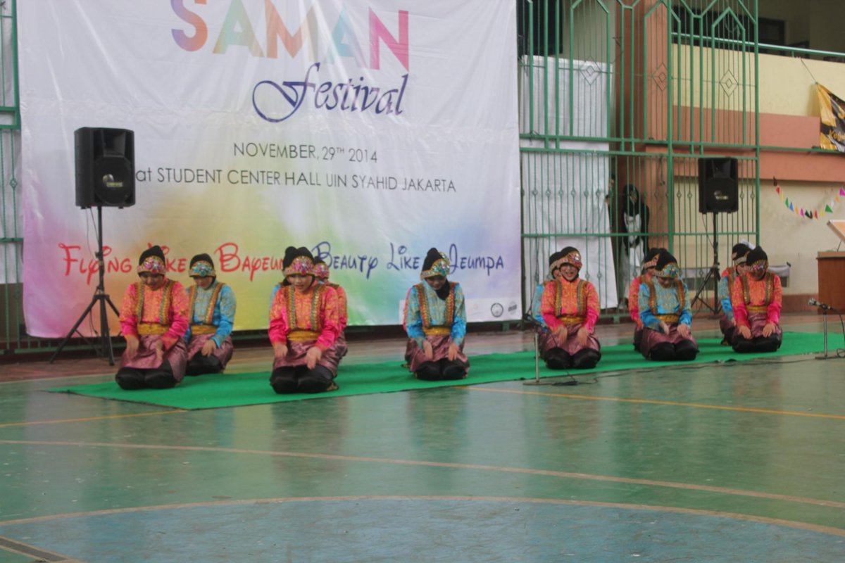 uinlawfair's tweet photo. #SAMFEST2014 ini td bebrpa hasil dr samfest td.. congrats to saman.. LNJUTKAN thun dpan!! :D http://t.co/6nYrdlXAz9
