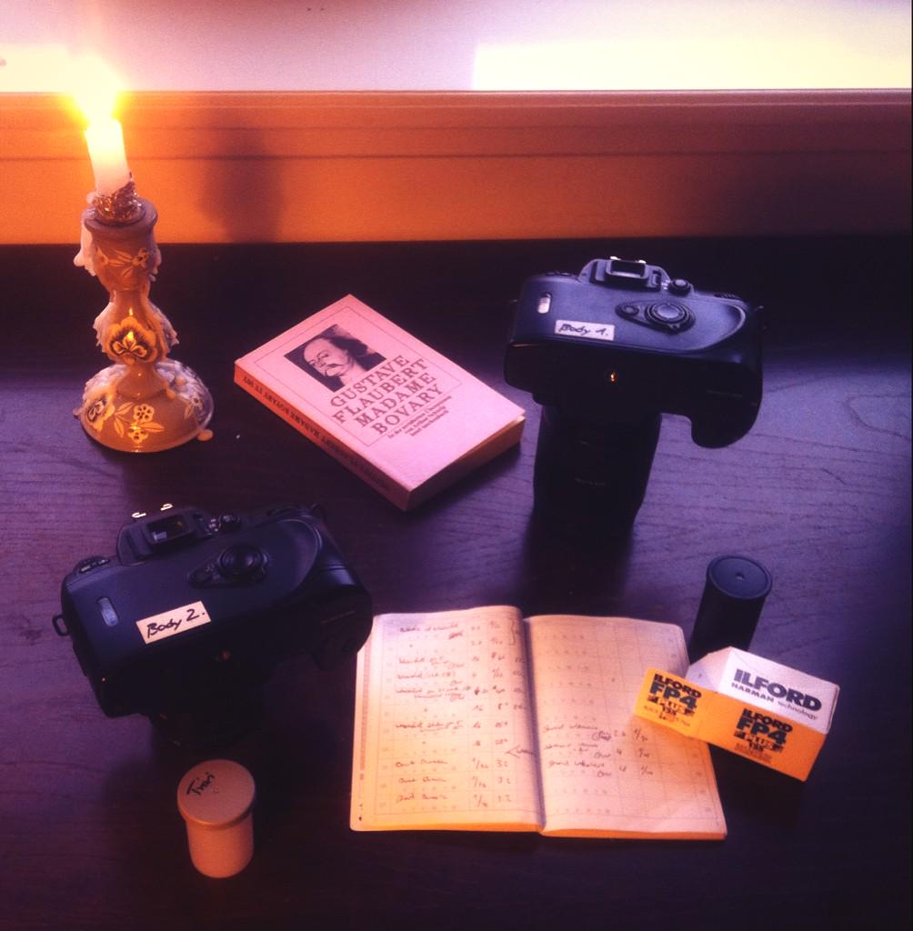 Finished my book, loaded the last rolls of film, but still one week to go in the lonely scotish highlands. Oh my.