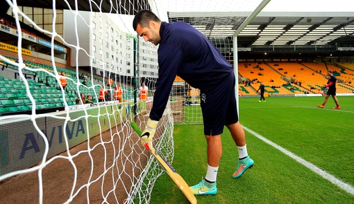 Joe Root tweet media