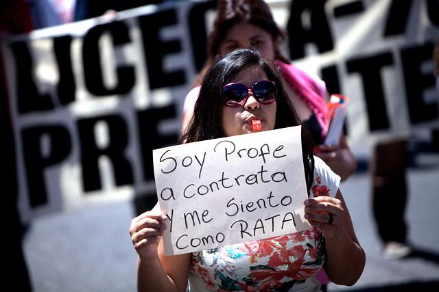 biobio's tweet photo. Disidencia del Colegio de Profesores llama a mantener el #ParoDocente http://t.co/dzj1khs9T6 http://t.co/sZYWBFtuSU
