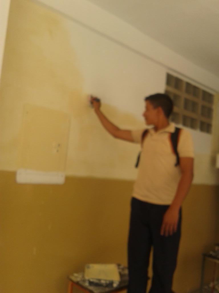TibyTr's tweet photo. #planDeMantenimientoEscolar L.B.El Insigne SIMON Bolívar @yanuary20 @HectoRodriguez @antcastejon @saezaj http://t.co/4Wf9D51a2w