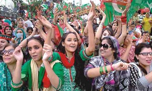 ReplyTaymoor's tweet photo. @zindagi_wajdan @FarhanKVirk #LadiesFortifyPTI #PakistanforIK http://t.co/kxjyZ4oxsk
