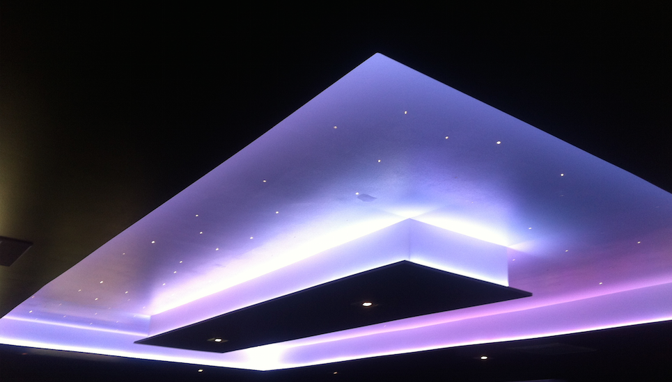 ILSUK_'s tweet photo. Fibre Optic Star Ceiling With Twinkle Effect &amp; RGB Colour Change LED Strip  #HomeCinema #IntelligentLighting #Rako http://t.co/nQ70b9kZtp