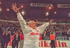 Ligallo1986's tweet photo. Fuiste digno heredero de una Historia que supiste engrandecer hasta metas jamás soñadas. http://t.co/bLbdSp1fw8