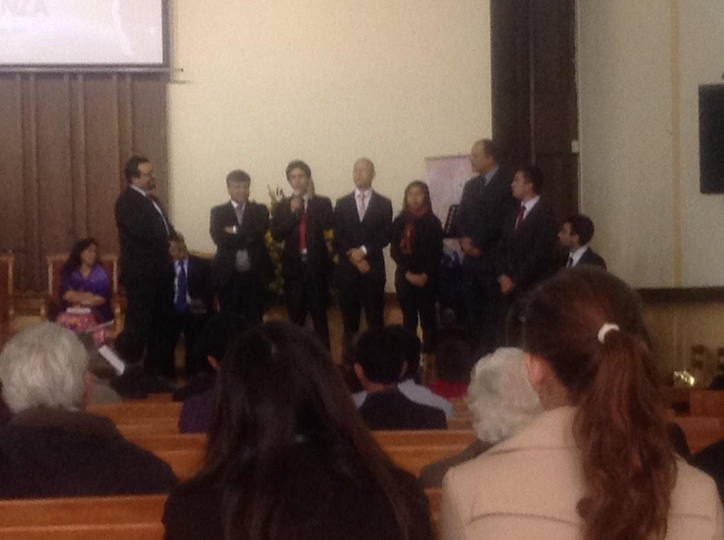 IASDLA's tweet photo. Grupo de bronce de la #UNACH http://t.co/bN8JxRr90t