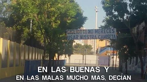 CarpGallardo14's tweet photo. La mentira se acabó! Hijos nuestros!

RIVER PLATE Y NADA MÁS! http://t.co/jFL0ABcTY6