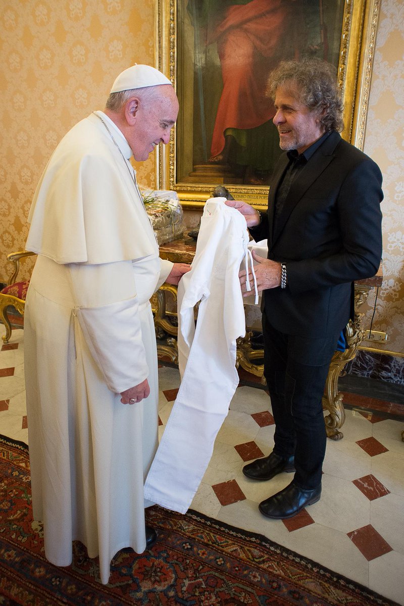 DIESEL's tweet image. A unique pair of Jogg Jeans for Papa Francesco customized by @RenzoRosso