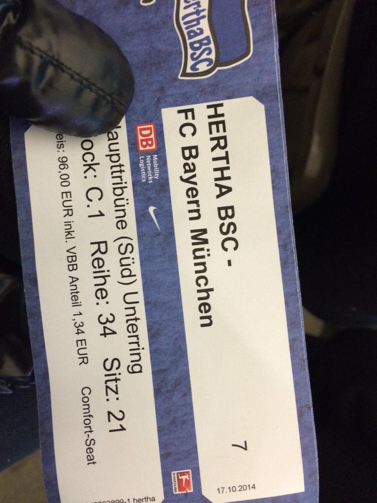 Halbzeit Hertha gegen Bayern. Ist das kalt!!!!!!