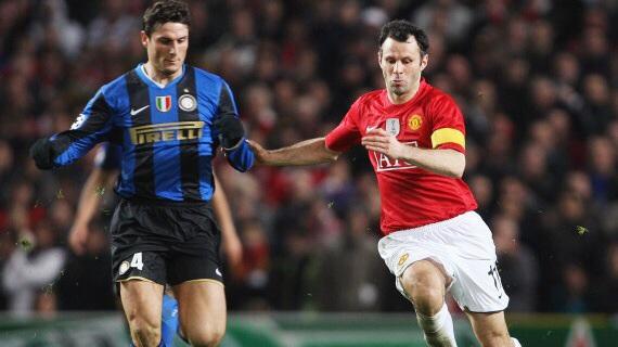 Happy birthday to my friend Ryan #Giggs, legend of <a href="/ManUtd/">Manchester United</a>. It's been an honor playing against you! #JZ4Ever