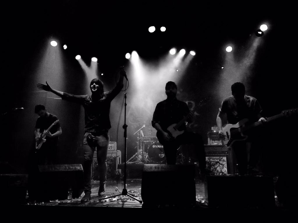 Isakjp's tweet photo. Ha sonado genial @Orleanoficial en la sala Caracol! http://t.co/qCNfNUeENj