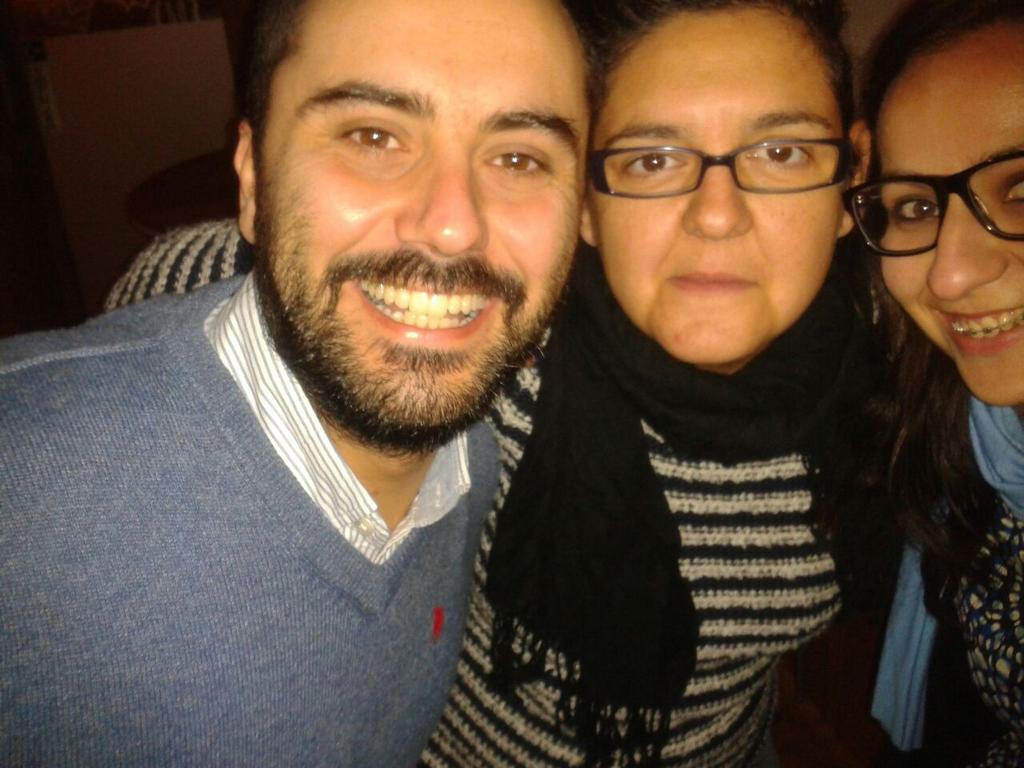 mgescalera's tweet photo. @agora_pub @davidgomro pequeños momentos con grandes personas http://t.co/83tMArYOrb