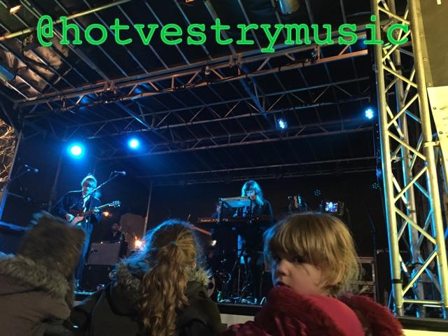 OxjamMacc's tweet photo. @HotVestryMusic inspiring the #nextgeneration of #rockstars #winterfest #Macclesfield http://t.co/8vbSiy0vTn