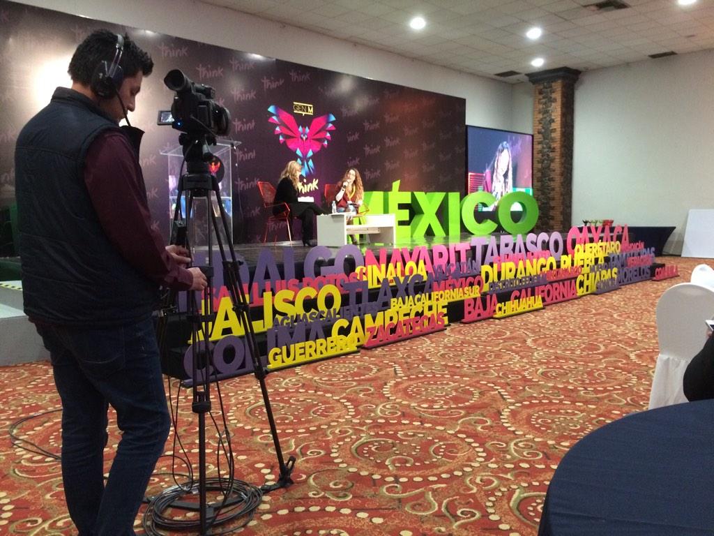 edikzeke's tweet photo. @Amsalazar @GenMQro  "Hay que reconocer la realidad del país para poderlo cambiar" http://t.co/rfH9XQrfRD