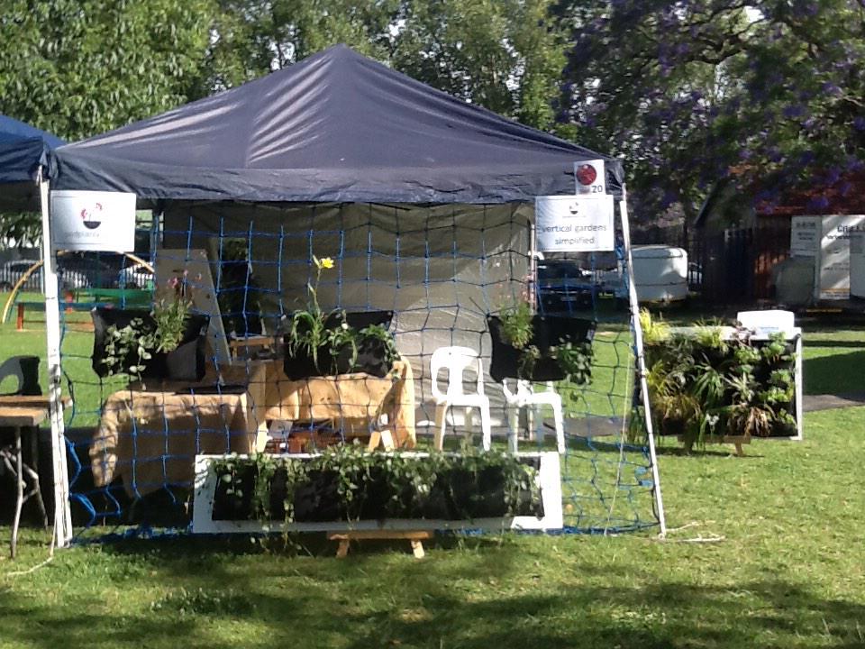 podplants's tweet photo. Podplants at the #ParkviewChristmasMarket this weekend. Our show specials are a hit. #Verticalgardens http://t.co/OWl1yNOlEG