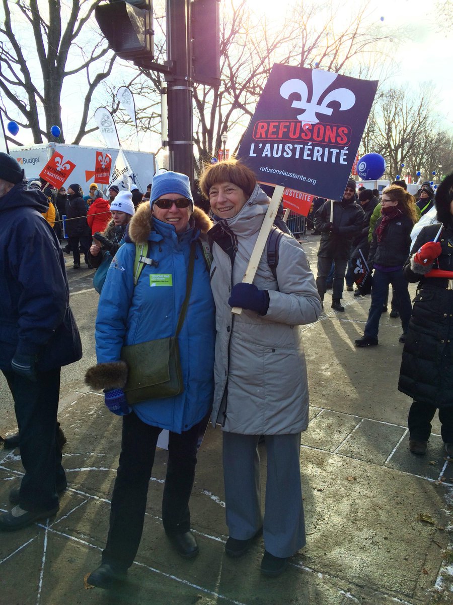 Avec les citoyens et citoyennes à la #manif29nov de Québec contre les politiques d'austérité. #polqc #assnat