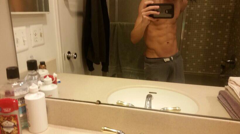 brandon_updates's tweet photo. tbh http://t.co/ViszYsALCo