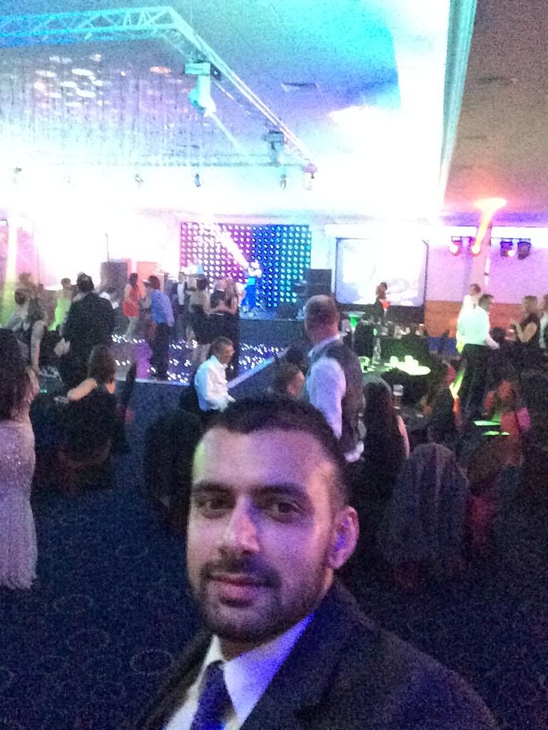 gurmejsp's tweet photo. @BNI_Official_Pg @BNIApollo @PhilBerg88 @MejiEvents BNI Birmingham awards at #MoonlightMistletoe http://t.co/FfQqHQhi3V