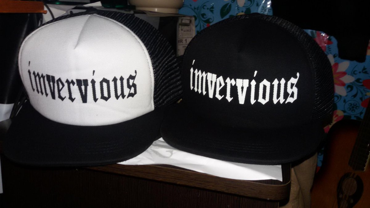 IMVERVIOUSCLOTHBALI tweet media