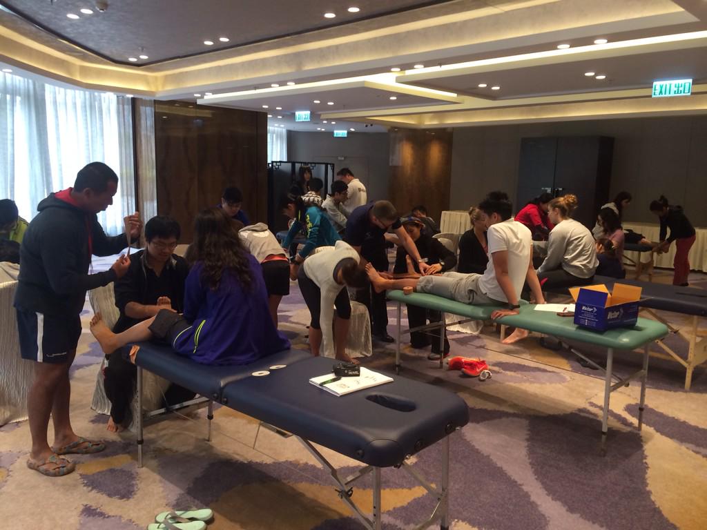 Taping practical at the @apaphysio @SMACEO HK L1 Sport Course - some very stable ankles here!