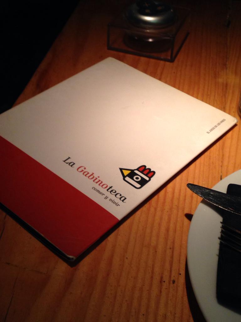 Manuelfrancot's tweet photo. A cenar!!!! 😋 @Marialoqsigue @lagabinoteca http://t.co/XNSw8Lkleu