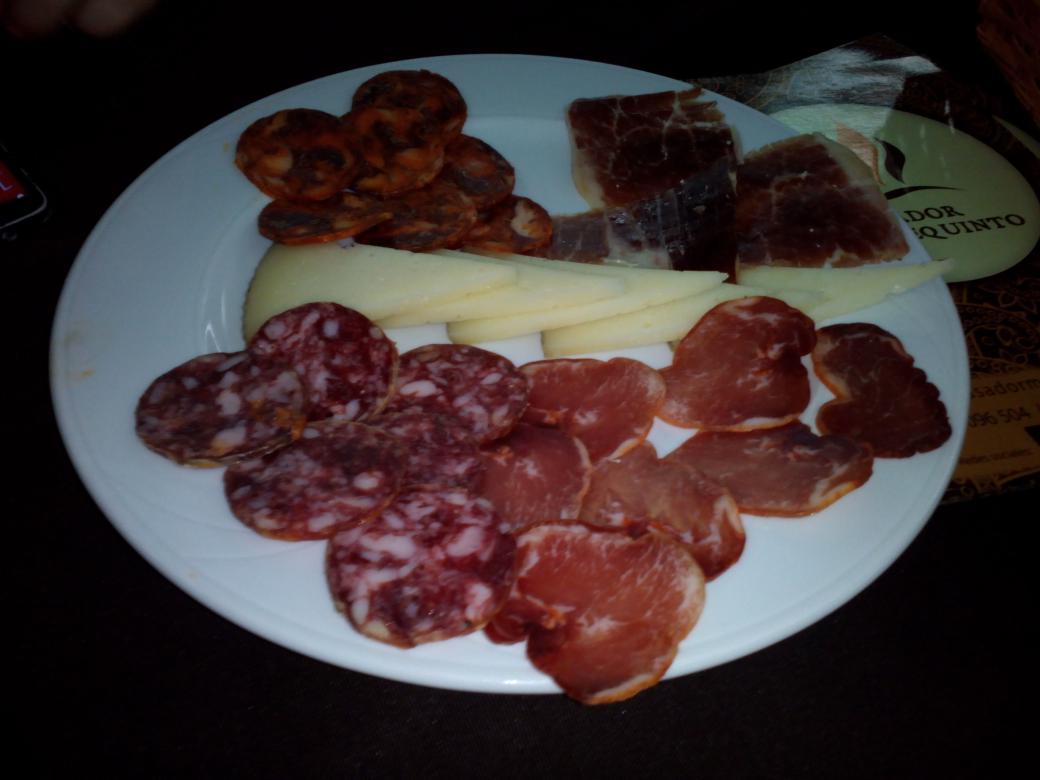patt_conlimon's tweet photo. Cena poderosa y digna http://t.co/Q3hcAQjSQY