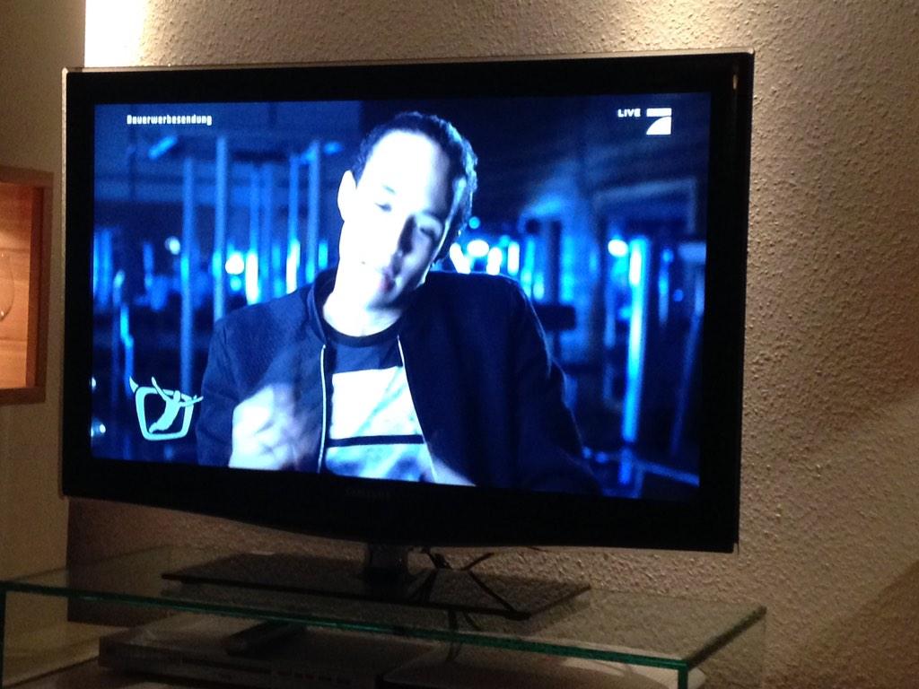 lisa34560896's tweet photo. Ich seh dich ❤️😏✨ @SimonDesue http://t.co/o6xwtpZOaL