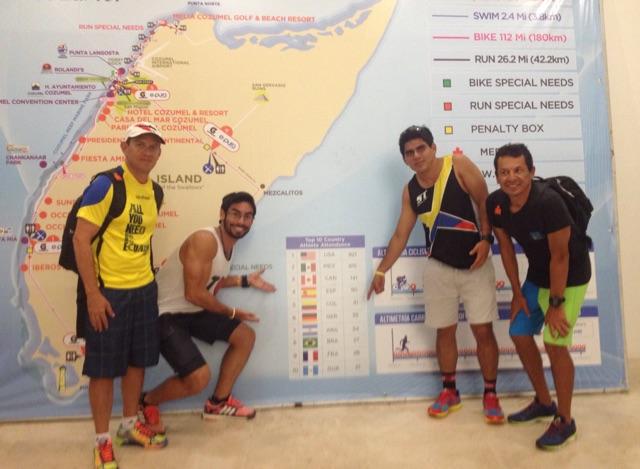 JuanJose_J4's tweet photo. Ayer en el final de la Expo... El orgulloso #TeamSalinas @rafaelverduga @gfma_tri20 #Ecuador Presente #Ironman #IMCZ http://t.co/Caf2a1TS4x