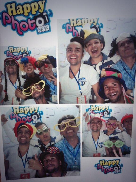 MayMurillo_'s tweet photo. Seguimos desarrollando ideas de negocio en Start Up Weekend mientras disfrutamos  @SWCol #SWPereira @revistaproom http://t.co/uCX656mAVr