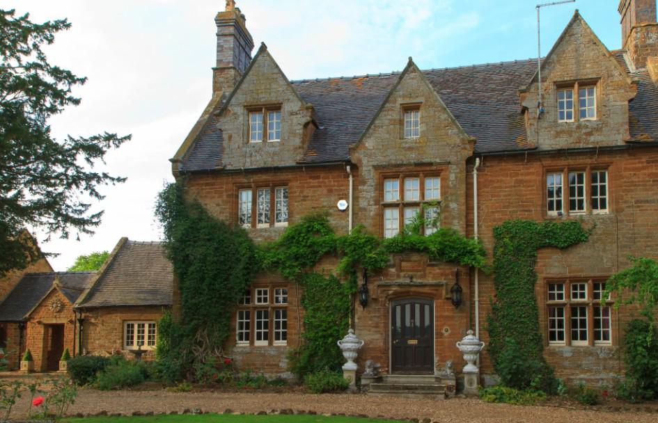 SureSecuritySys's tweet image. We specialise in security systems for Grade Listed properties just finished one in #blakesley